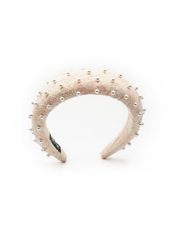 INTERWOVEN HEADBAND WITH MINI SPACED OUT PEARLS